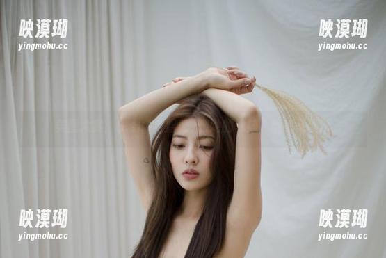 美图大赏：G.su(全智秀)和她的棉袜，隐秘又清新