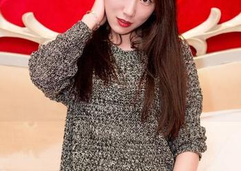 GIRLT果团网 – 酸酱兔的姐姐出镜，别眨眼，套图精选里的每一帧都超有趣！