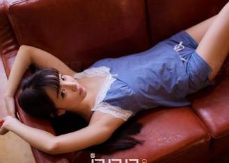 GIRLT果团网 – 说到美腿，陈雅漫绝对不能错过，这个免费的图集简直是美梦！