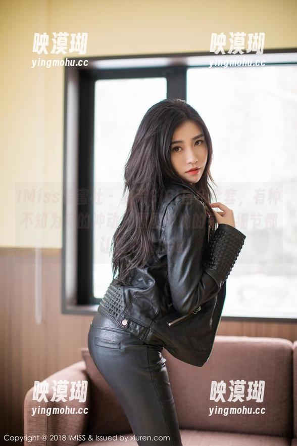 IMiss爱蜜社-夏茉GIGI IMiss爱蜜社 - 夏茉GIGI白色全套,有种不知为何的冲动,原图中她的每个细节都让我心跳加速!
