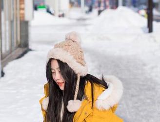 IMiss爱蜜社 – 当杨紫嫣穿上校服，无圣光也变得惊艳，赶紧来看图包吧！