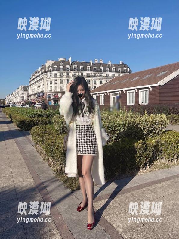 微密圈 - 下载July芝岚的网盘合集，御姐风范来袭，不看后悔！