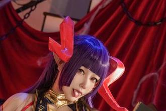 KANEKO咔喵婚纱cos：从未见过如此气质的“猫女”婚纱，快来看看！