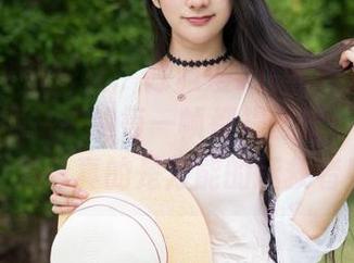 MiStar魅妍社 – 陈雅漫VICKY的连体衣合集，照片中的每一帧都提醒我：有时候，黑色真的是万能的拯救者！