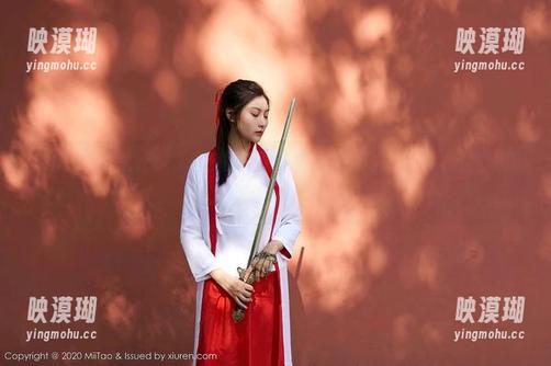 MiiTao蜜桃社 - “当校园遇上伊素妍”：精选作品，竟然让我想起了那年毕业的风景。