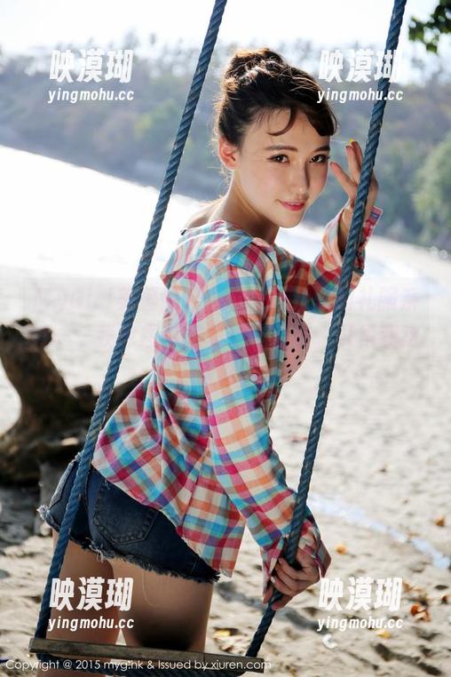 MyGirl美媛馆 - Abby王乔恩的礼服系列——我也想在家里穿成这样，可惜我这身材...