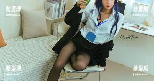 PoppaChan 流连忘返!PoppaChan带你在线探险,初音RabbitHole合集中全是惊喜!