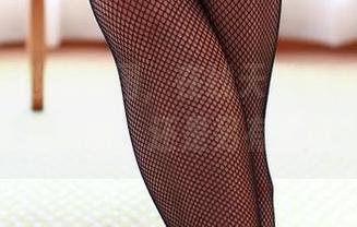 ROSI泳池的美图，在线天天爱看，这水是透明的，还是另有玄机？