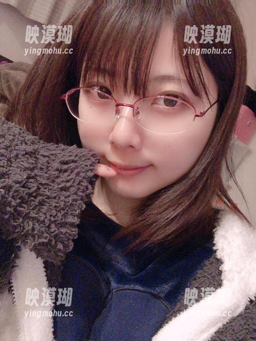 在线欣赏Tomiko(とみこ)的‘DREAMSICKminiROM’，我是不是该去看医生了？