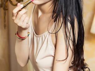 TouTiao头条女神 – 走进松果儿的教室：写真作品集的另类教育之旅！