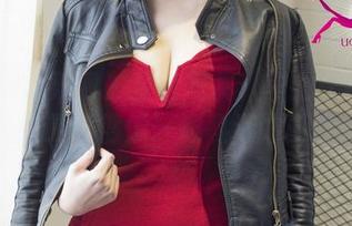 UGirls尤果网 – 全套写真：李思宁的红裙，真的是红得像一颗熟透的西红柿！