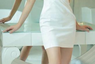 UGirls尤果网 – 最新图集：齐贝贝瑜伽，看到那些柔韧的身姿，心中是不是也要翻腾一下？
