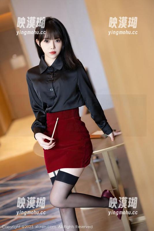 XIAOYU语画界-徐莉芝Booty XIAOYU语画界 - 看徐莉芝Booty的套装图集,觉得穿得好看真是一种人生赢家的感觉。