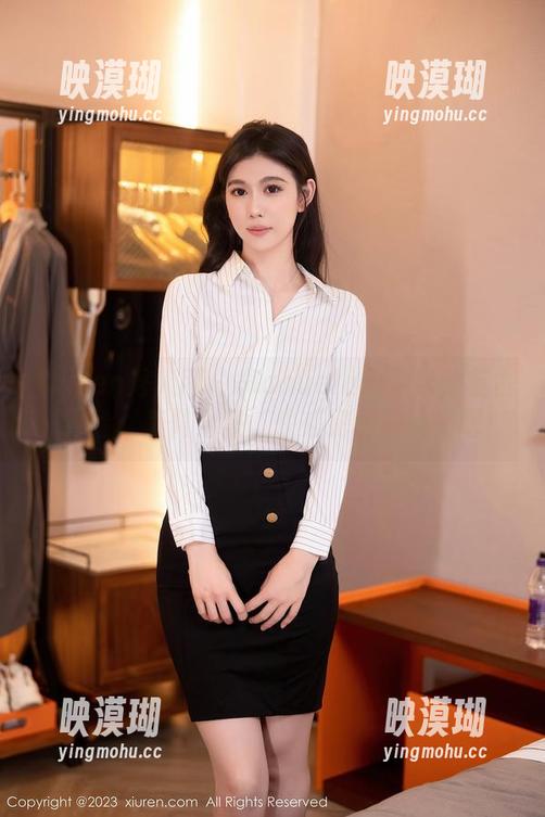 Xiuren秀人网-Manuela玛鲁娜 Xiuren秀人网 - Manuela玛鲁娜的复古车冒险:美臀合集,快来把墙纸换了吧!
