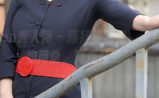 Xiuren秀人网 – 膜拜夏甜甜，天台写真加网盘，简直是绝配