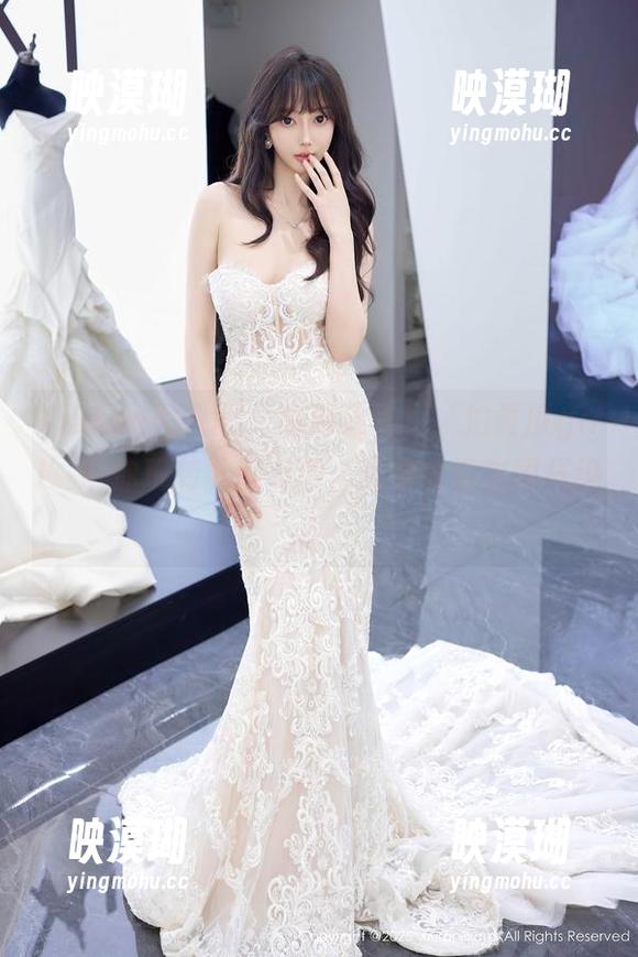 Xiuren秀人网 - 高清曝光！‘拍黄瓜girl’带你玩转礼服美图，妆容与姿态同样绝！