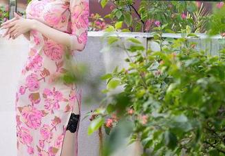 Xiuren秀人网 – 看看月酱儿体操服的原图，感觉像看到了新世界