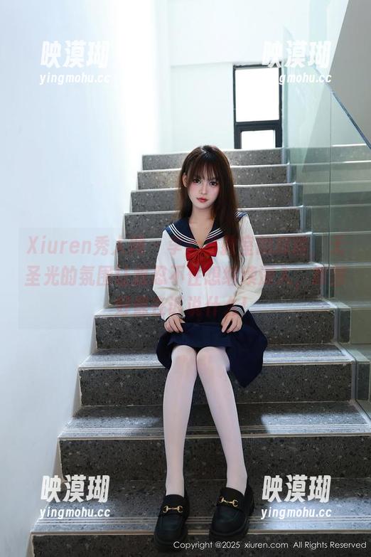Xiuren秀人网-李七喜 Xiuren秀人网 - 李七喜教室的探险,无圣光的氛围让我忍不住想继续深入,原图好像在诉说什么!