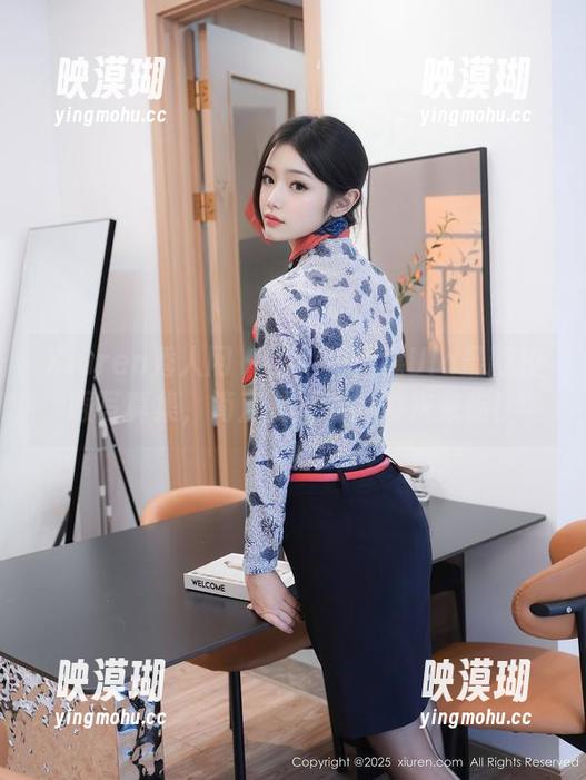 Xiuren秀人网 - 看！绮里嘉Ula最新校服写真集，简直是青春的再次来临！