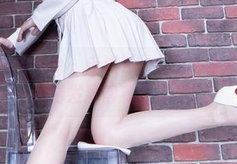 beautyleg – 走进Avril的全套原图，剧情发展得有点悬啊！