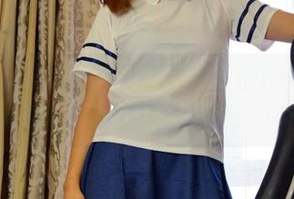 pans – 让人忍不住想捏一下的Kiki双马尾美图！这作品太有魔力了吧