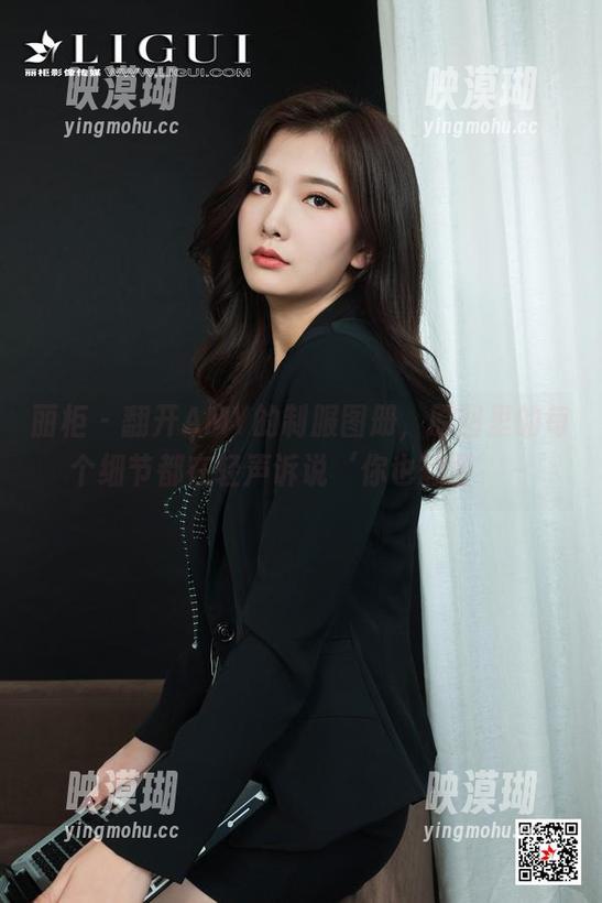 丽柜-AMY 丽柜 - 翻开AMY的制服图册,原图里的每个细节都在轻声诉说‘你也想要’~