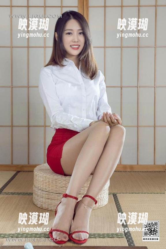 丽柜-慕子 丽柜 - 原图深入“慕子黑色”的黑暗森林,图片中藏着我对黑色的各种遐想,求一张带我去探险的票!