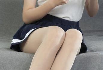 丽柜 – 琳达的写真系列：到底有多少‘姐姐’在这里？