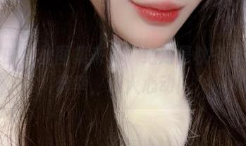 九言的白丝图集来袭，绝对是秋冬里的小确幸，让人心动！
