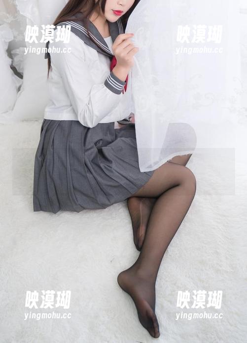 当你烨烨化身女王，高清写真让我们拯救那颗躁动的心！