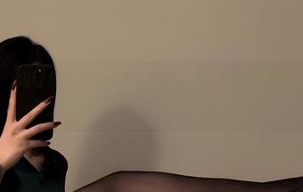 微密圈 – 保守的二舅妈的资源库：看油亮丝如何在镜头前舞动
