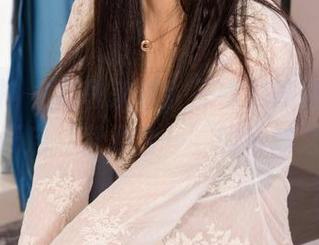 克拉女神 – 福利来袭！王睿的瑜伽原图，助你开启‘身心合一’的奇妙之旅！
