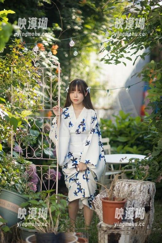 樱花女友的魅力在于：六味帝皇酱的美图让人一秒心动！