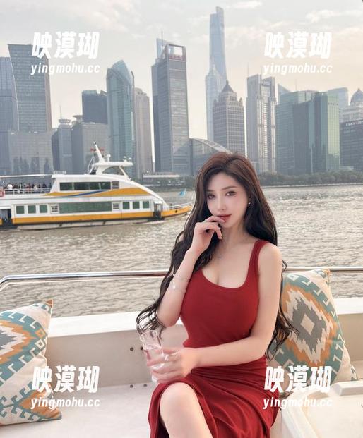 微密圈 - 周妍希私拍图包：长腿系列，真的是个越看越让人心动的神奇组合！