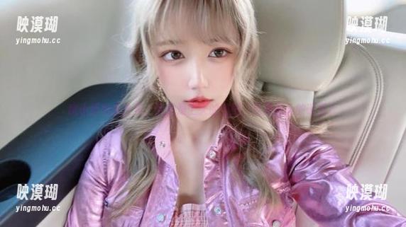 啾小妍黑丝合集，究竟是上天的馈赠，还是街头的诱惑？