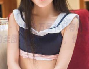 头条女神 – 你以为万圣节只有糖果？李温柔的美图让你超出期待，快下载！