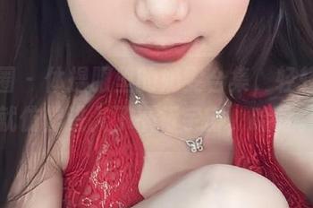 微密圈 – 体操服里的奶雯合集，轻轻一转就仿佛进入了平行宇宙，哈哈。