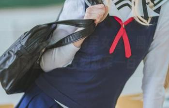封疆疆v的cos雷电将军女警，照片里的魅力简直可以击倒敌军一百个！