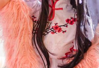 小鹿鹿shika婚纱全套大公开：这就是我想象中理想的婚礼——哦，亲爱的，没有新郎也没关系！