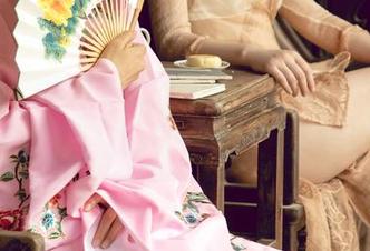 尤果网 – 灰丝合集，黛蓓琪与你的眼神交汇，没说出口的唇语