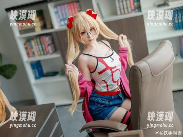 幼水铃衣的JK风格，在线美图仿佛吃了小蛋糕，心里甜滋滋！