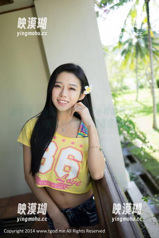 推女神 - 美图时间到：艾小青的双人写真，看看她们的默契程度！