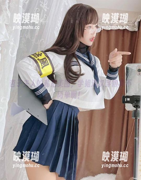 杏子夫人的私拍美图，学姐这次穿得真不简单啊！