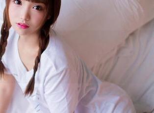 果团网 – 精选蜜桃Q妹儿的天台大片：在屋顶上也能心跳加速！