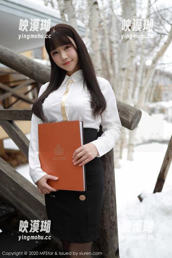 模范学院 - 刘飞儿Faye的居家写真：我快被她的图片给迷住了，居然看了半小时！