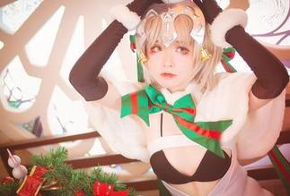在渊秧的FGO-阿瓦隆庆典中，原图与写真揉捏出怎样的奇妙粉墨？