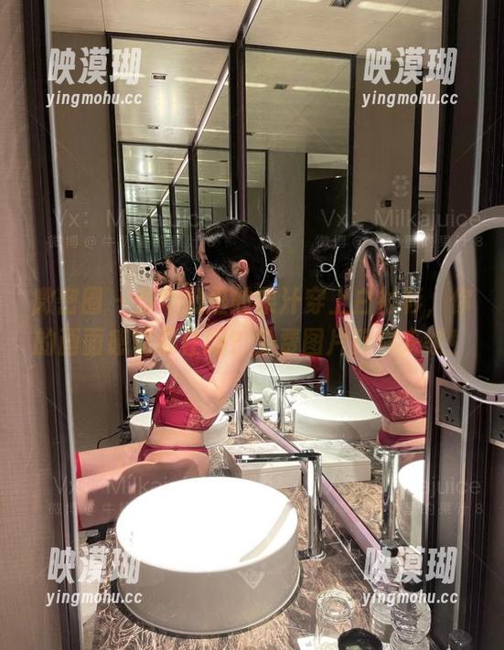 微密圈 - 当牛奶里的果汁穿上白衬衫，你的画面感能忍住吗？免费图片等你来领！