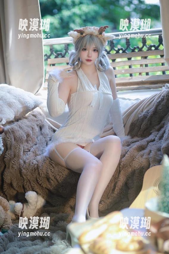 疯猫ss热辣睡衣更新：轻松一刻，别错过！