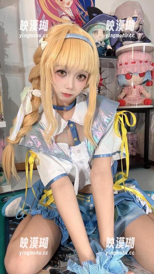图集大揭秘：白栎Shirly与丰川祥子校服，下载之前你准备好了吗？