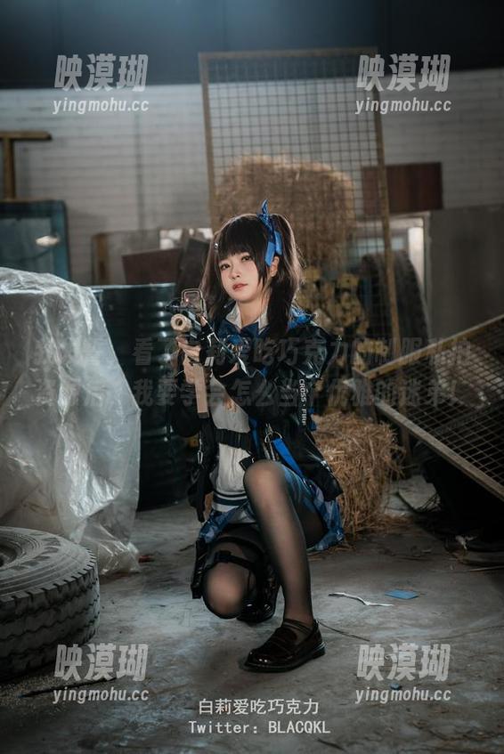 我发誓，看了白莉爱吃巧克力的制服私拍资源后，我要学会怎么当个优雅的迷弟！